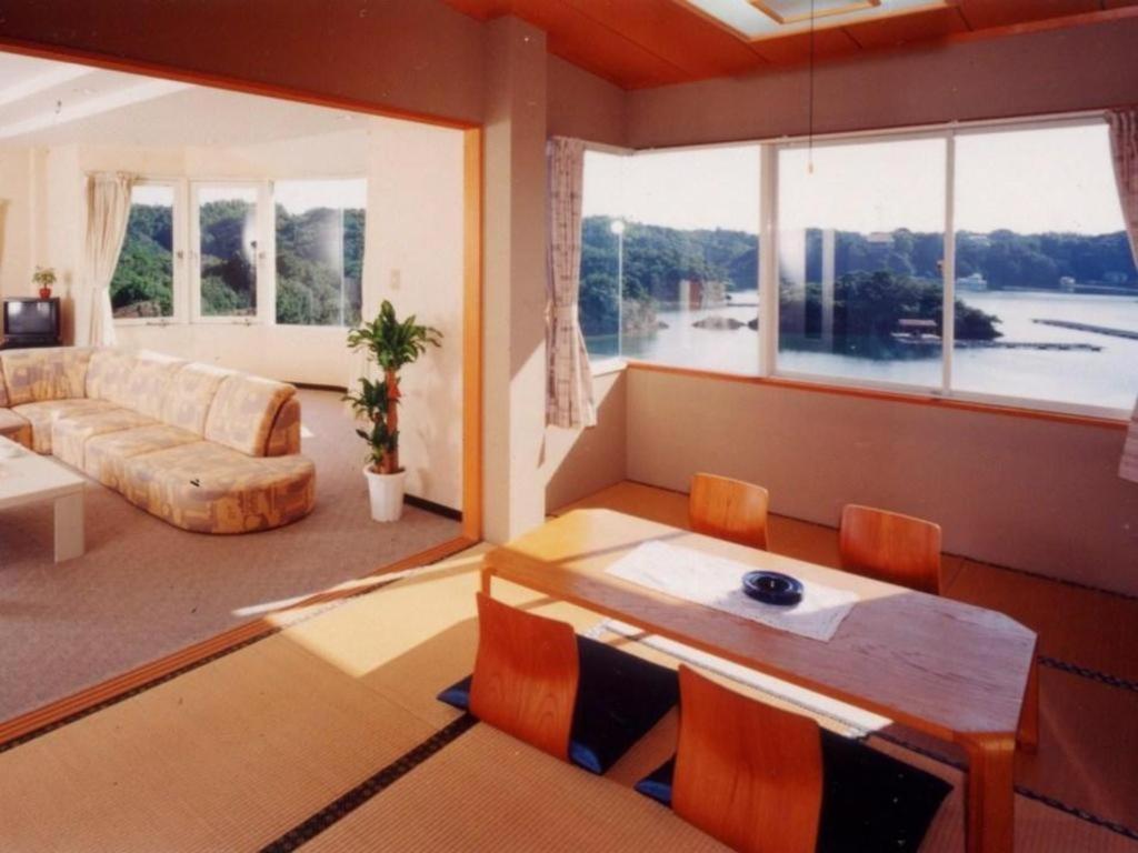 Tomoyama Kanko Hotel Шима Екстериор снимка